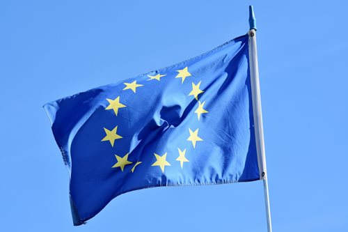 Vláda projednala stěžejní dokumenty k čerpání EU dotací